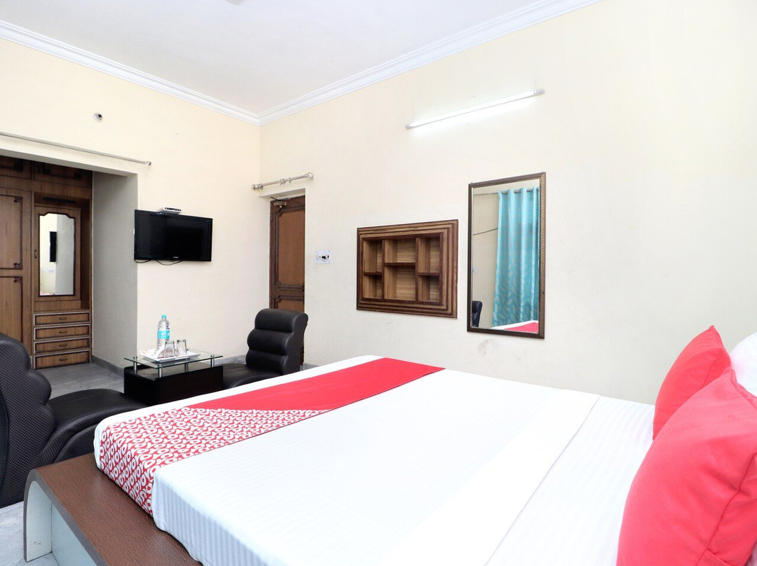 Treebo Trend Aditya and Kings主图