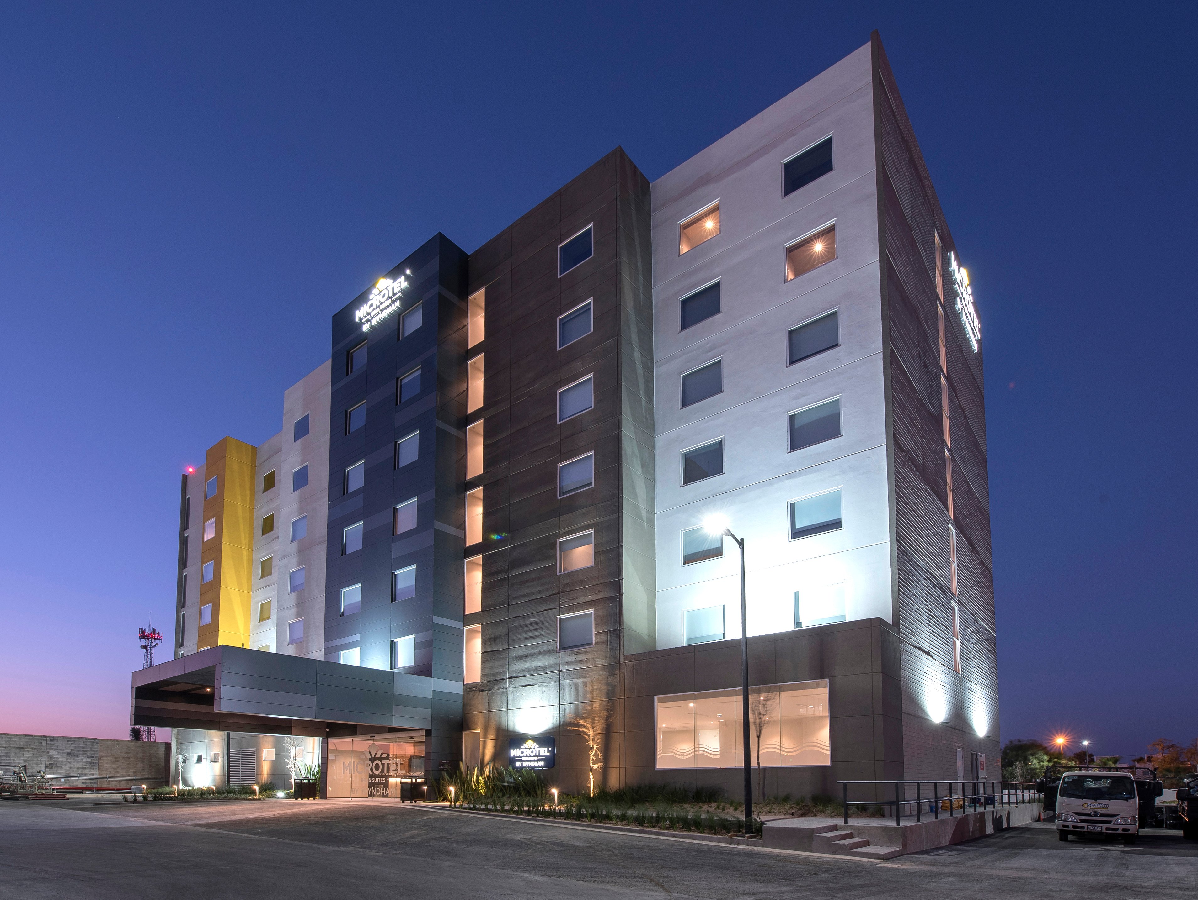 Microtel Inn & Suites By Wyndham Irapuato-官方