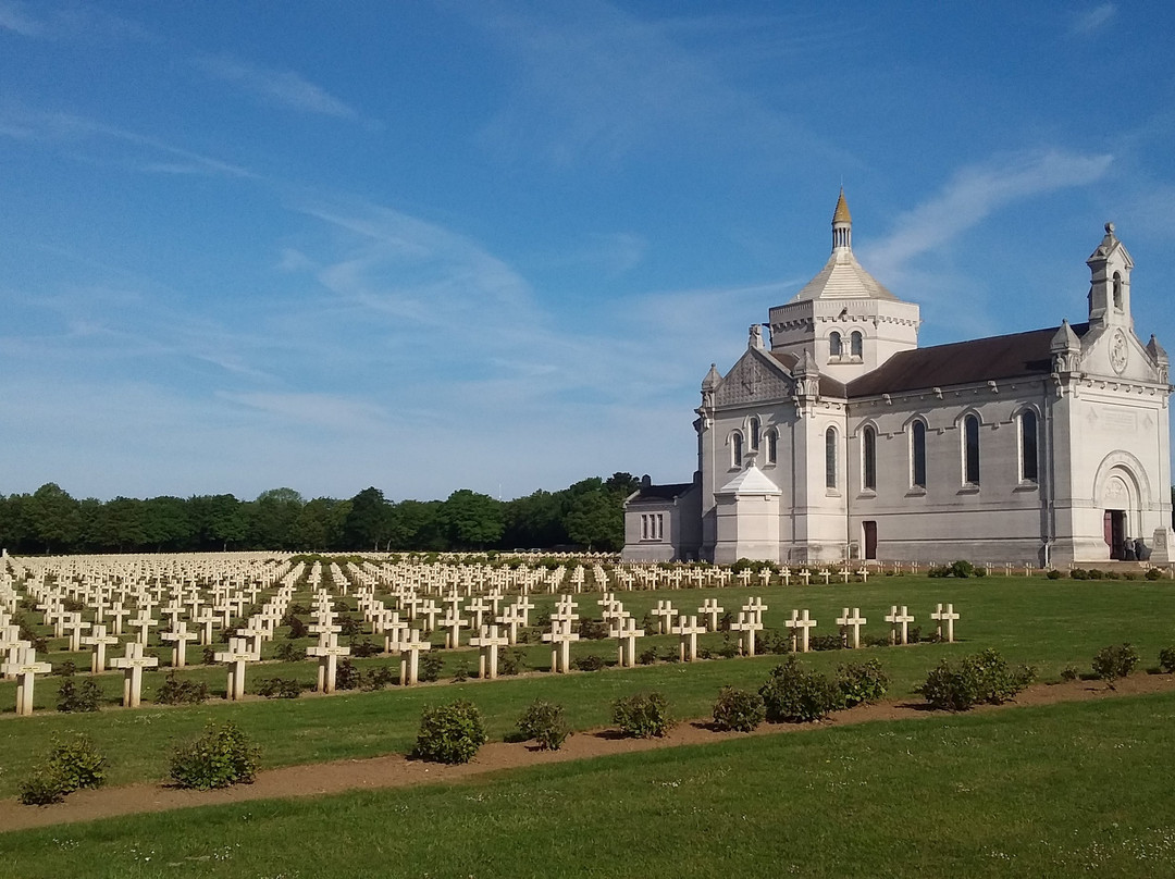 Nécropole Nationale Française de Notre-Dame de Lorette景点图片