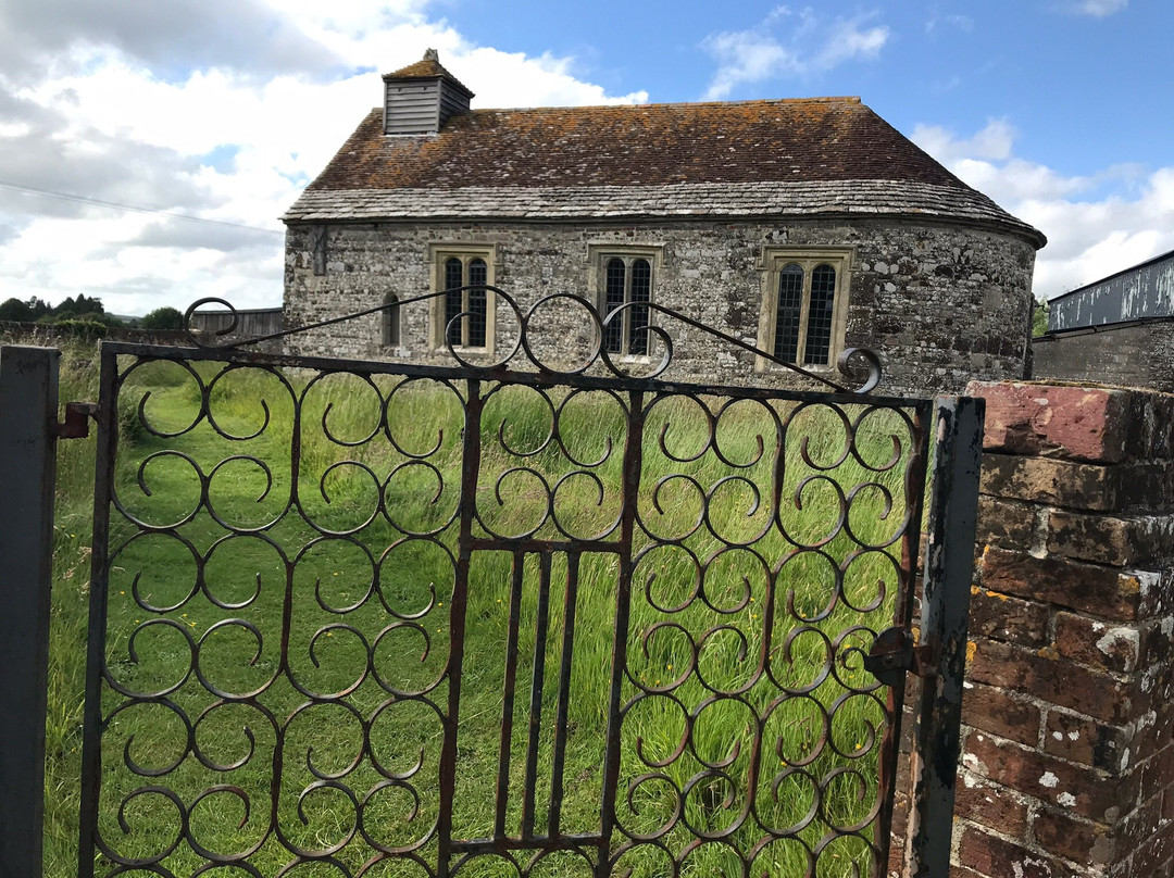 St Andrew's Church景点图片