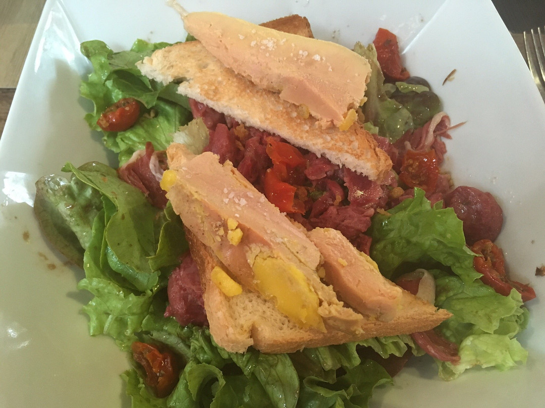 Hotel Restaurant Le Lion d'Or主图