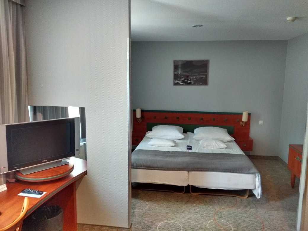 Qubus Hotel Glogow主图