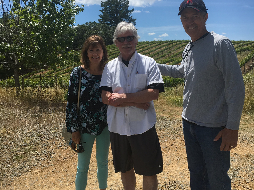 BobDog Winery-Cloverdale必去景点