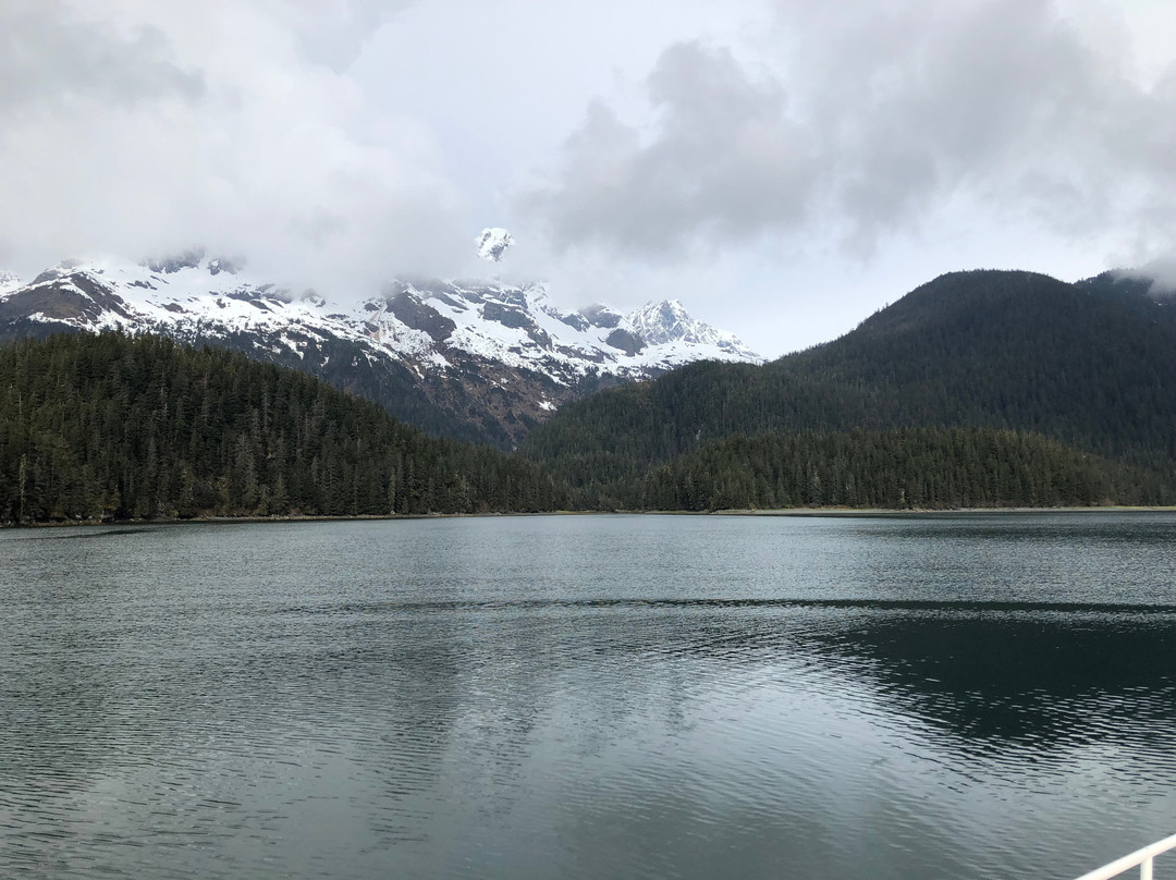 Aurelia Charters-瓦尔迪兹必去景点