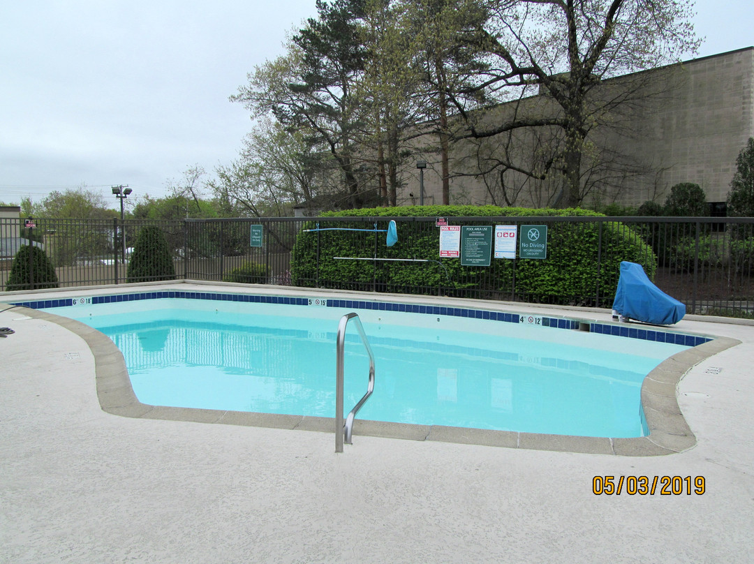 La Quinta Inn & Suites by Wyndham Warwick Providence Airport主图