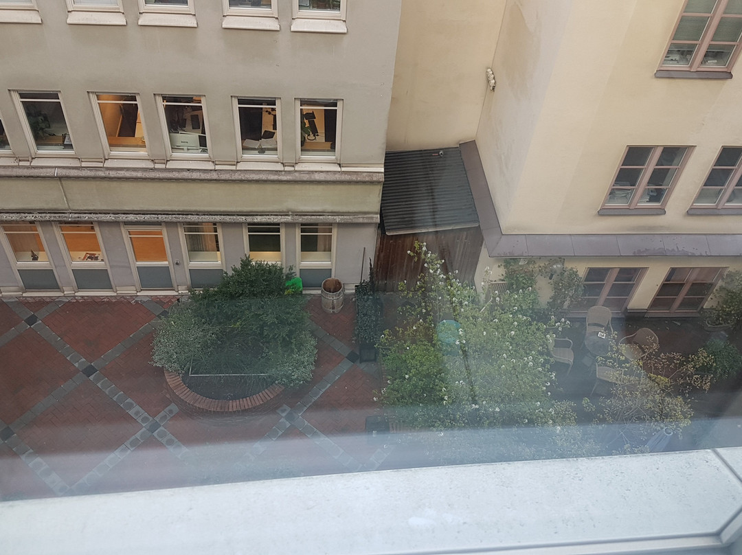 弗雷斯酒店主图