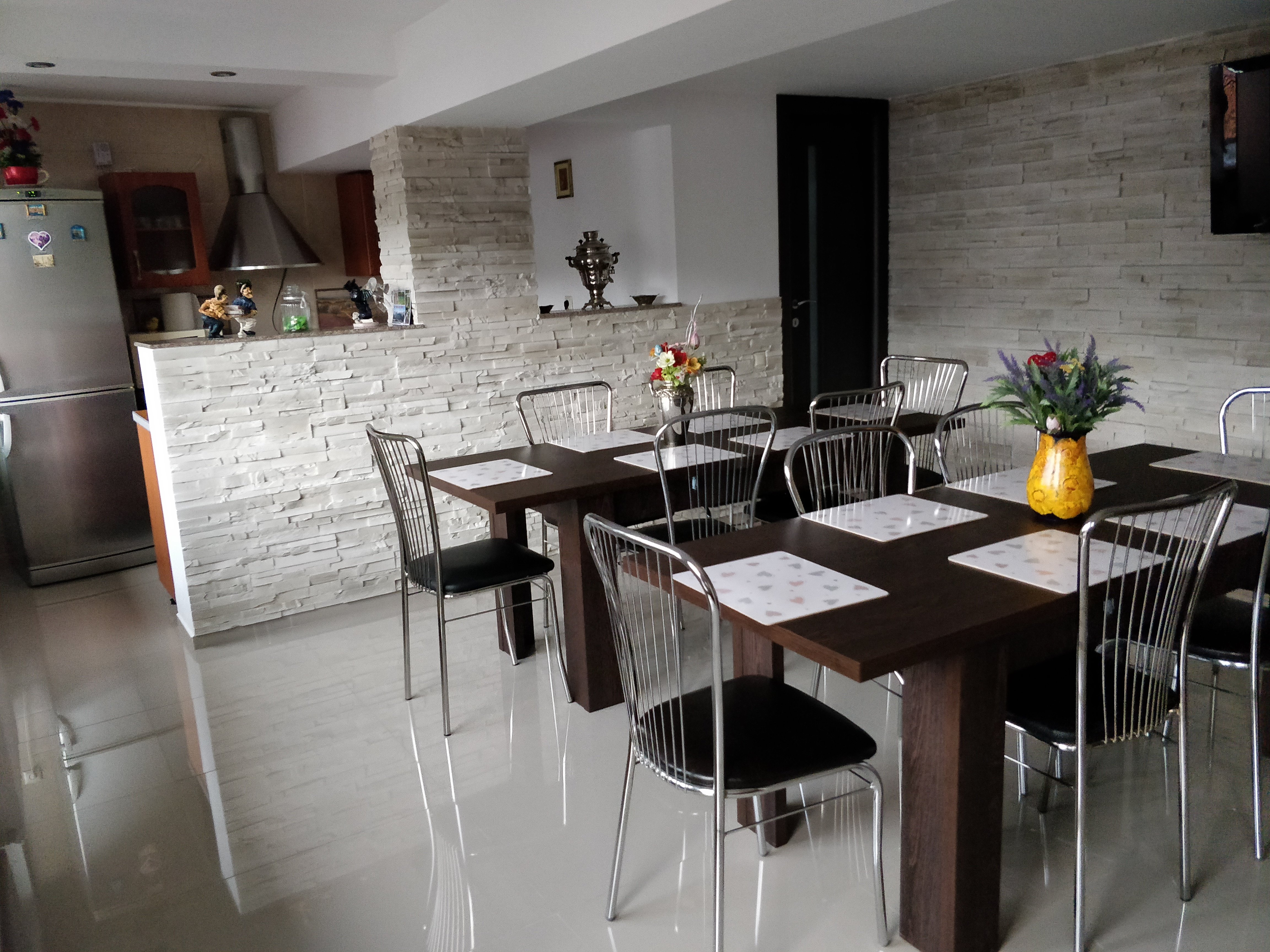 Casa Lazar-官方