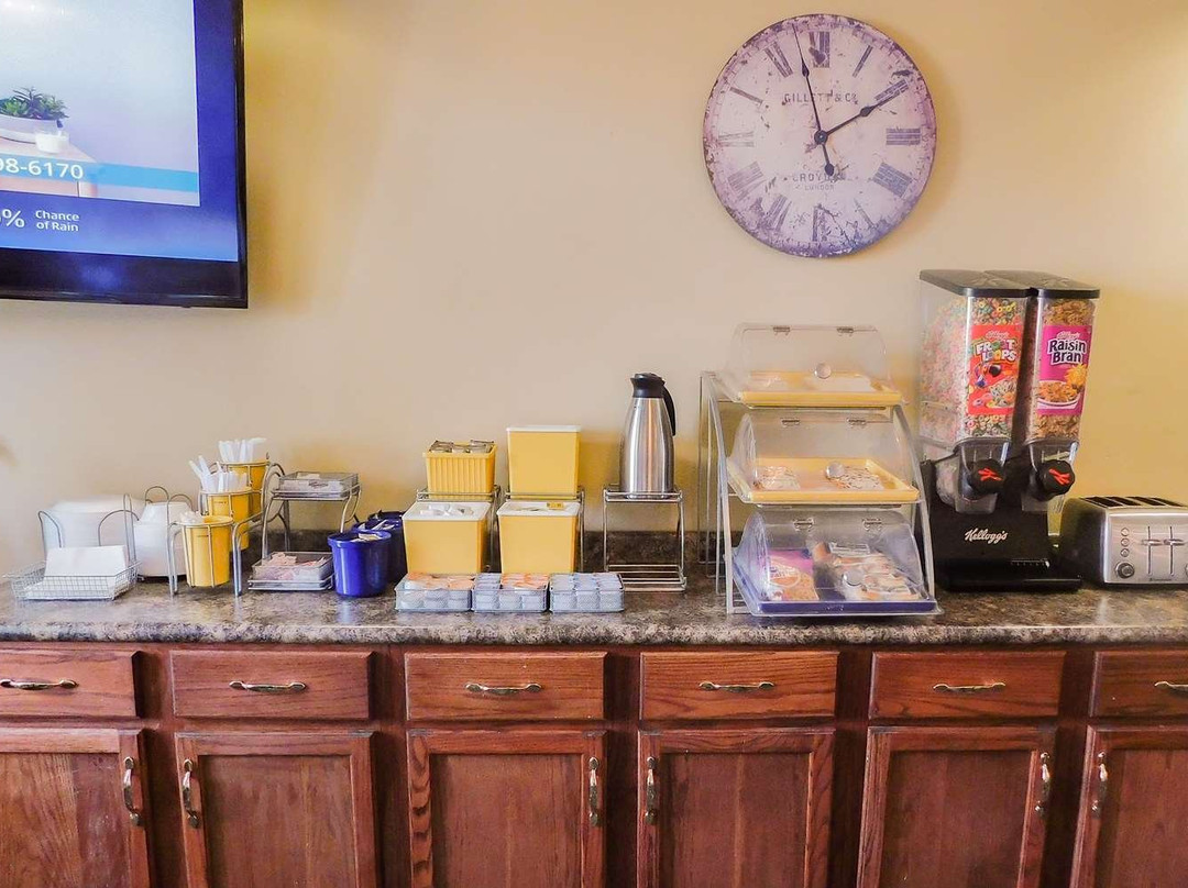 Days Inn & Suites by Wyndham Pocahontas主图