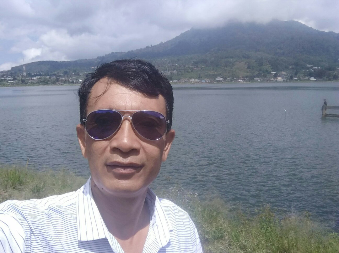 Ulun Danu Buyan Temple景点图片