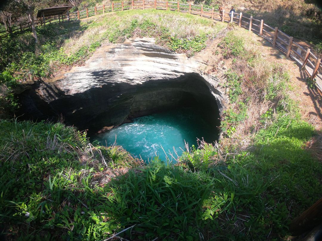 Dogashima Tensodo Cave景点图片