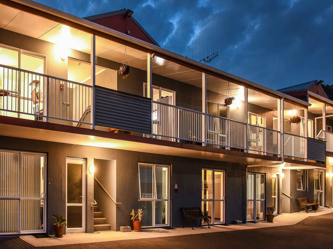 Avenue Heights Motel主图