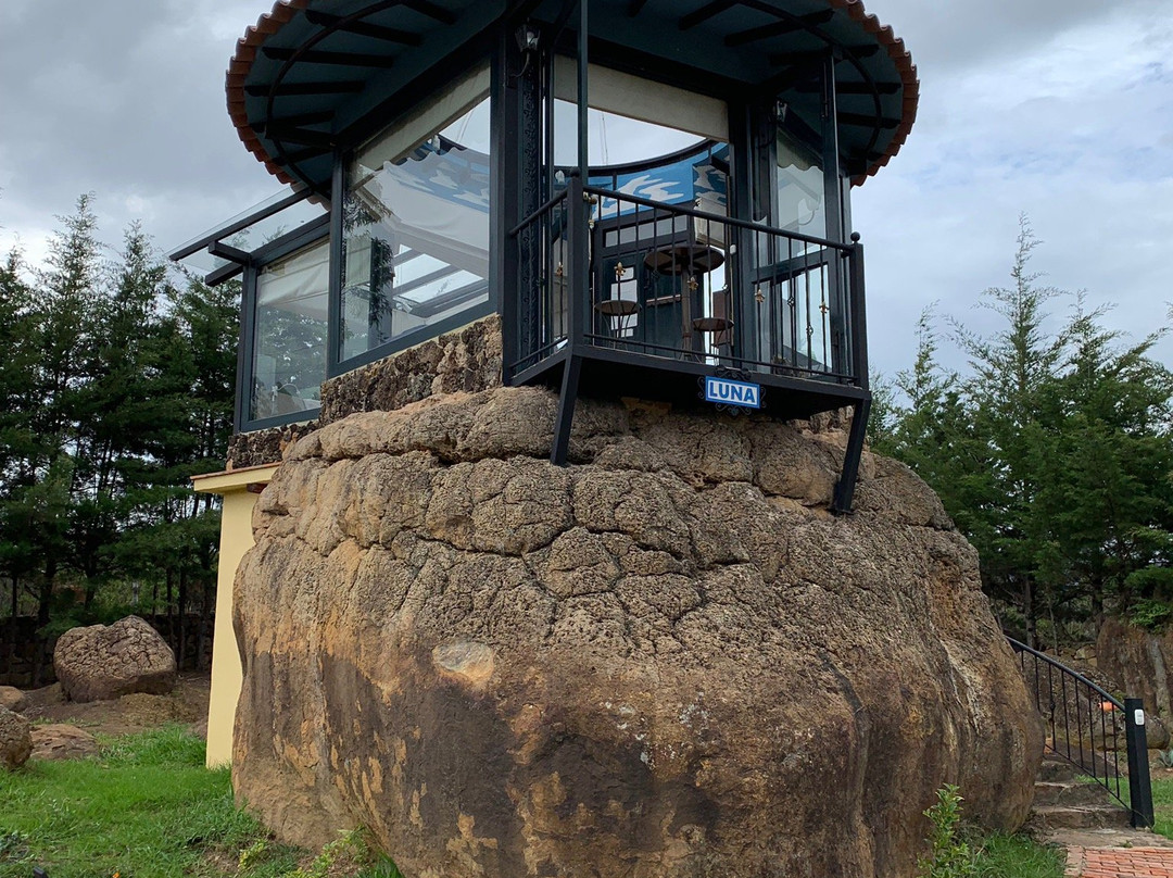 Realidad y Ensueno主图