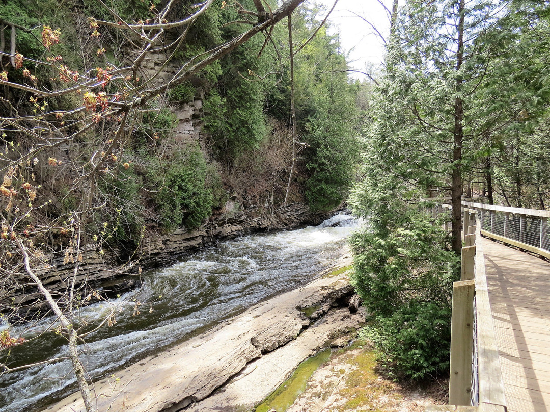 Site Géologique de la Gorge de la Rivière Saint-Charles-魁北克市必去景点