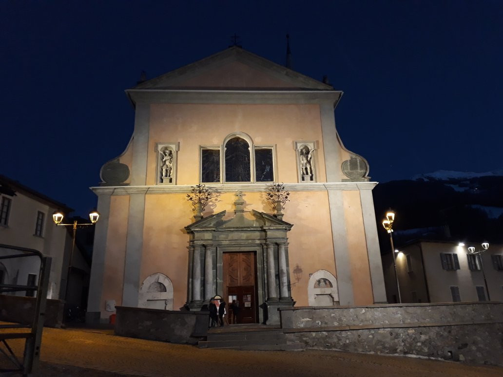 Chiesa Collegiata di Bormio-博尔米奥必去景点