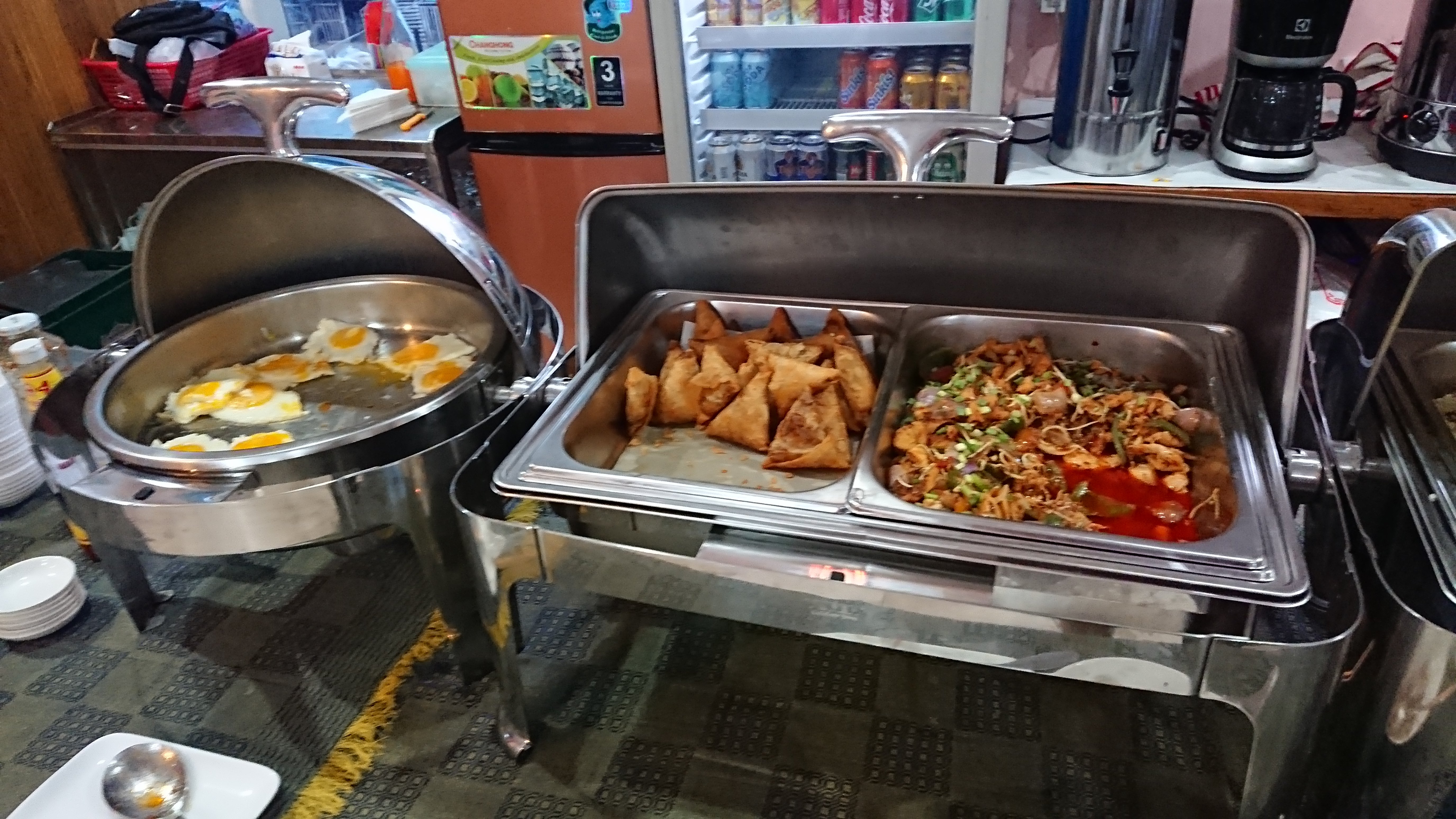 Hotel Gabana (Hpa-An)-餐饮