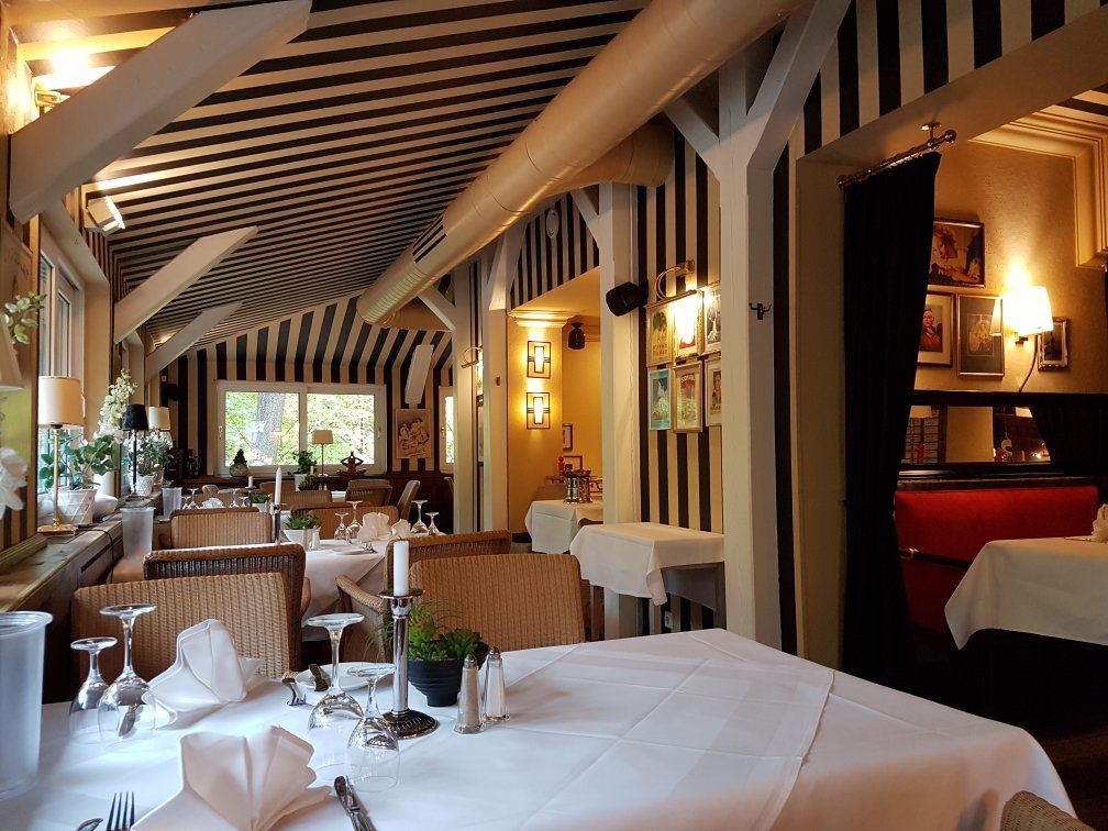 格鲁纳乌酒店-官方