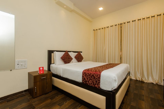 Super Hotel O Divine Residency Near Phoenix Marketcity主图