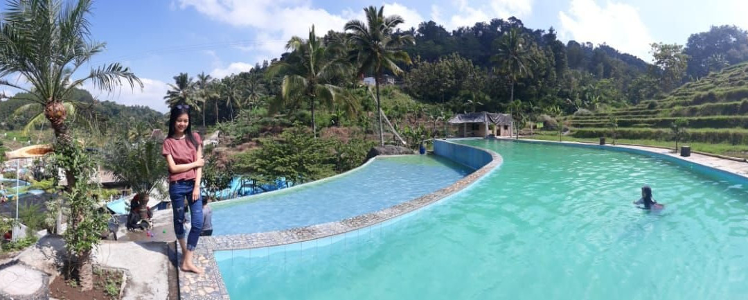 Tirta Husada Hot Spring景点图片