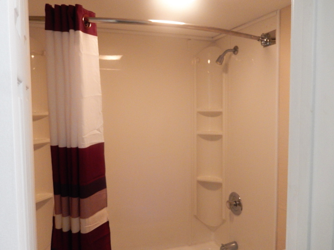 阿什兰骑士酒店主图