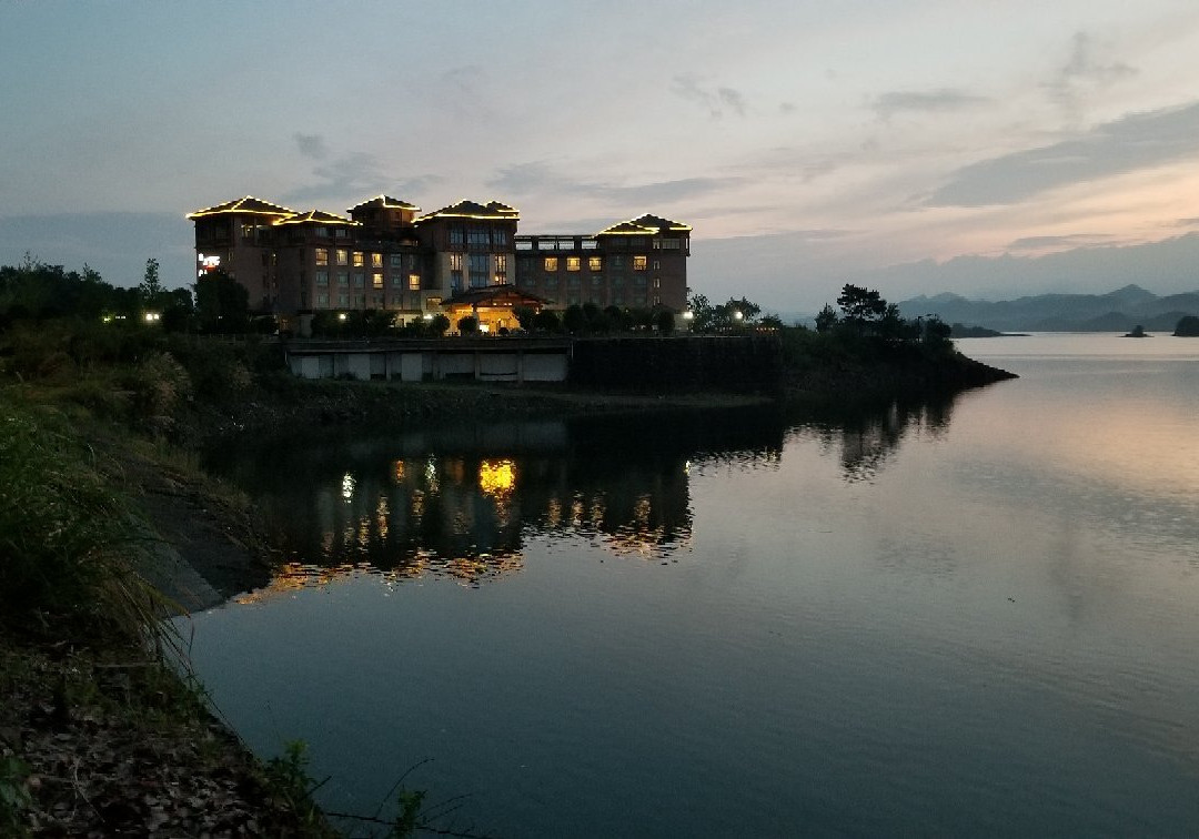 浙旅名庭酒店