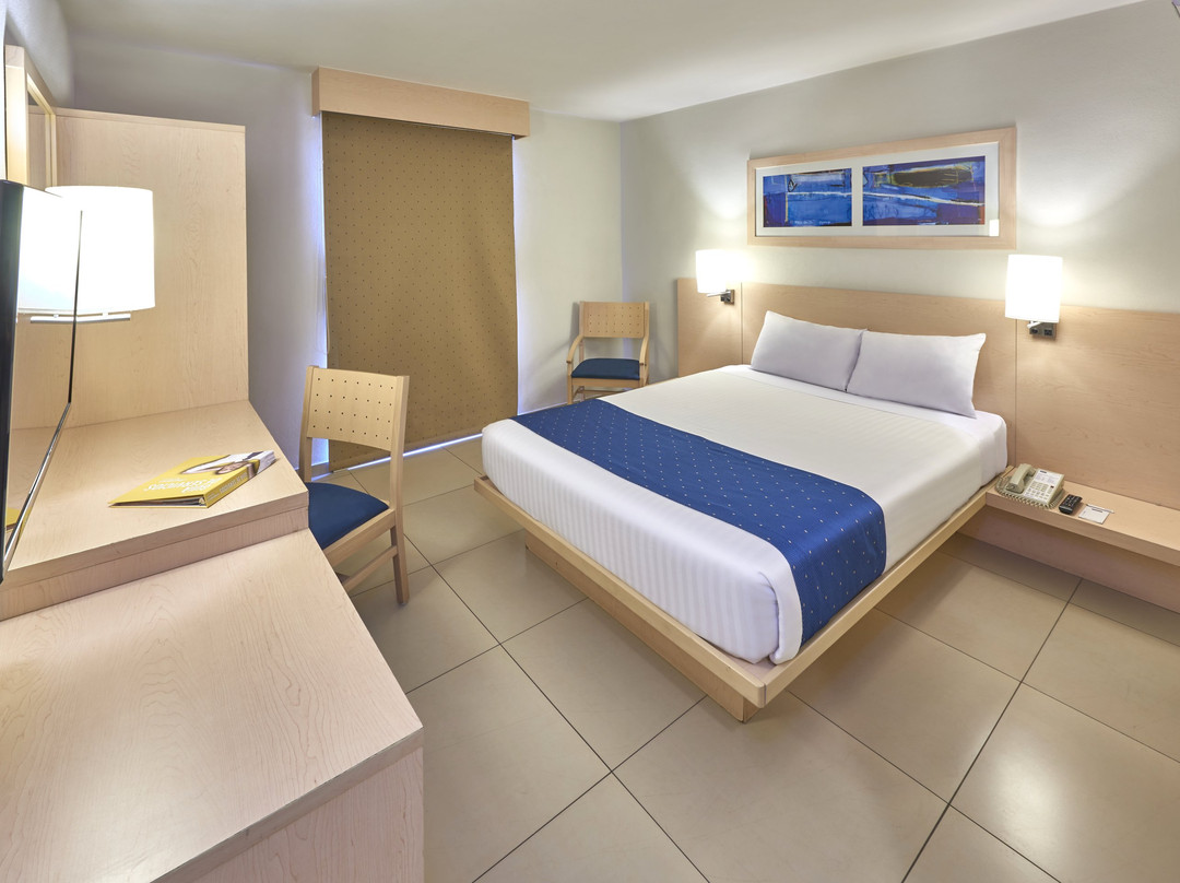 City Express By Marriott Manzanillo主图