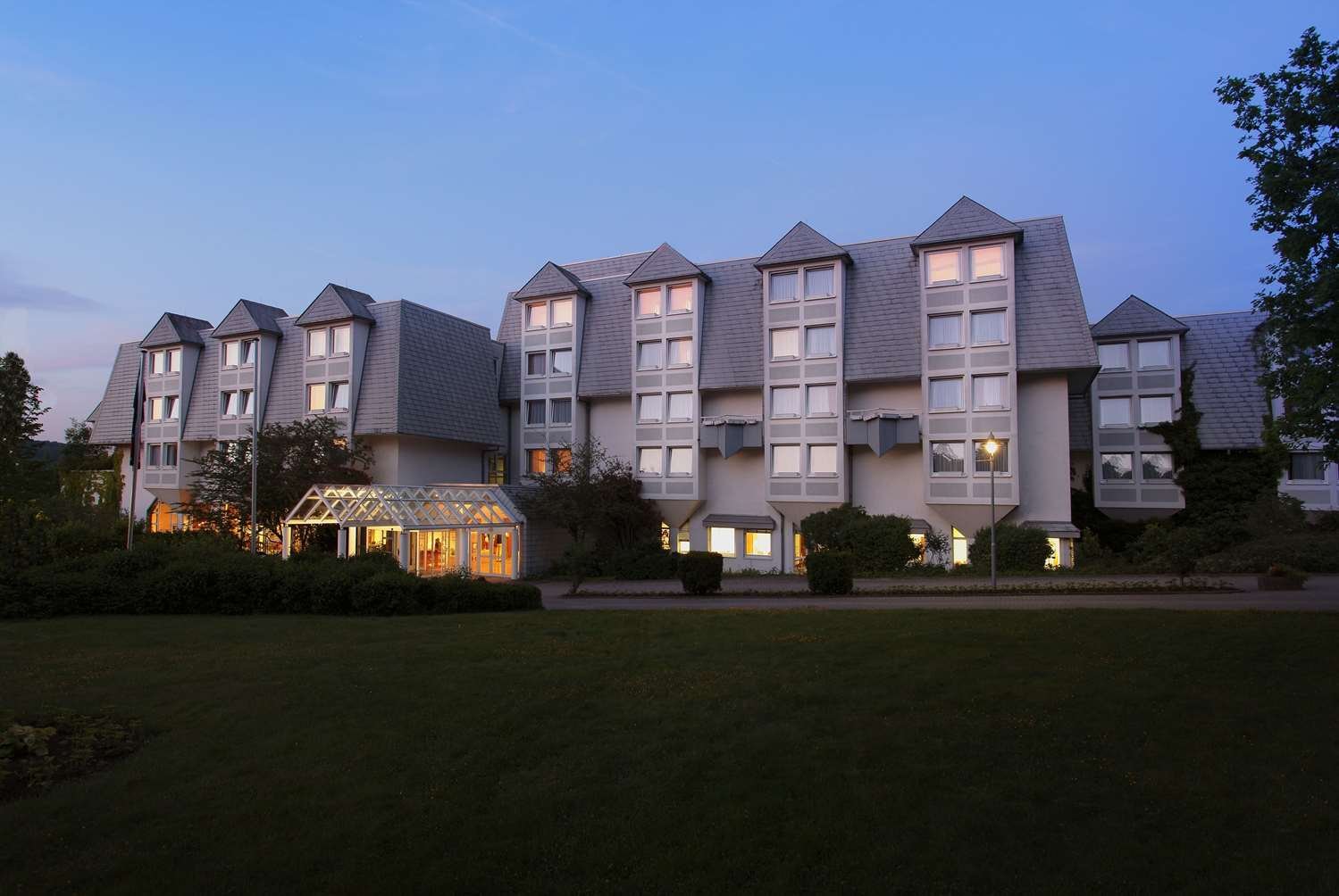 威斯巴登-尼德豪森米卡杜尔华美达酒店-官方