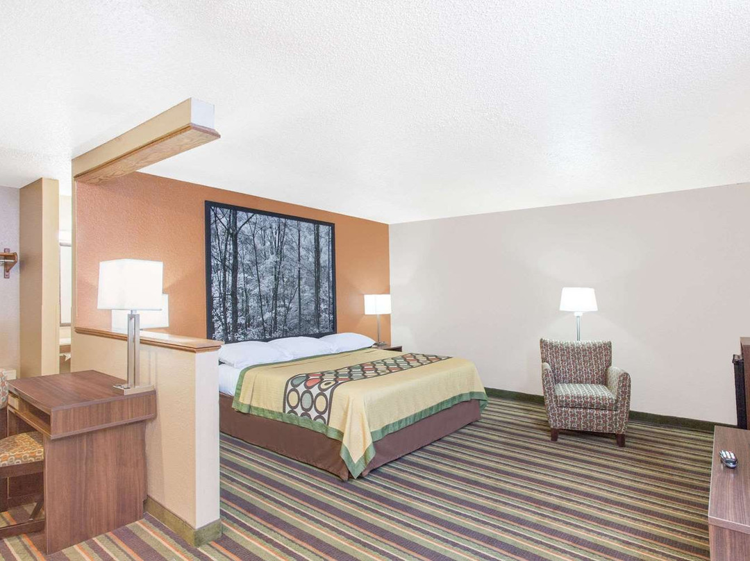 Super 8 by Wyndham Norton VA主图