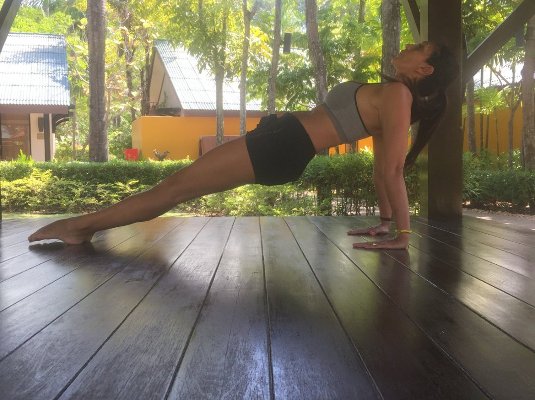 Plie Pilates Barre & Yoga Studio-马贝拉必去景点