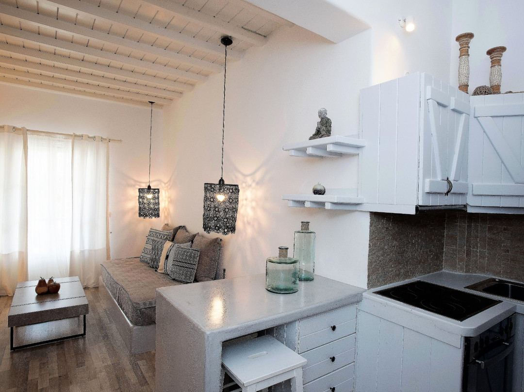 Mykonian Studios主图