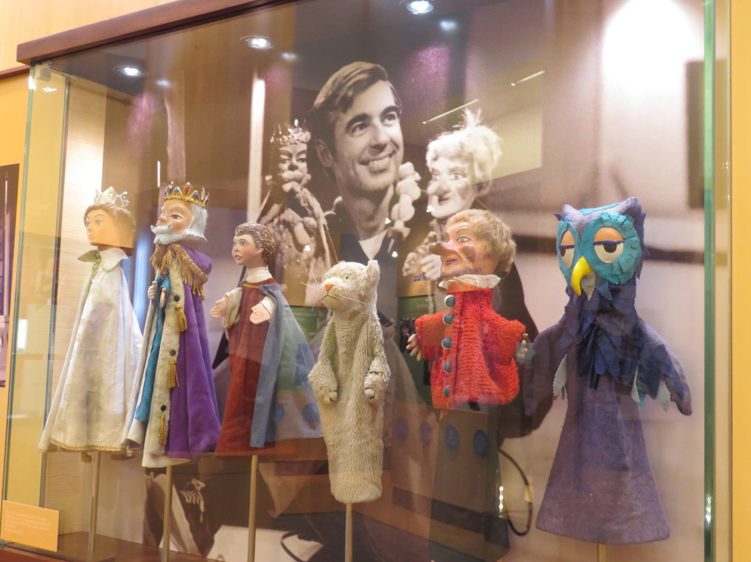 Fred Rogers Exhibit景点图片