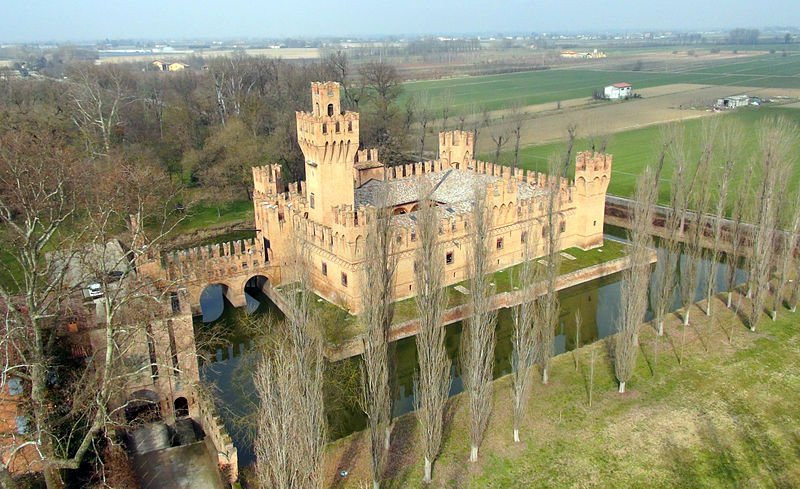 Castello dei Manzoli景点图片