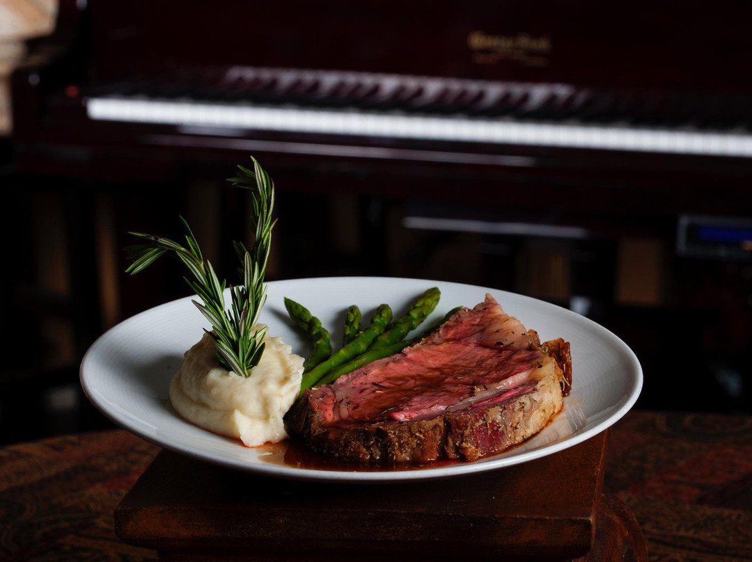 佛森餐馆和美食-Bacchus House Wine Bar & Bistro