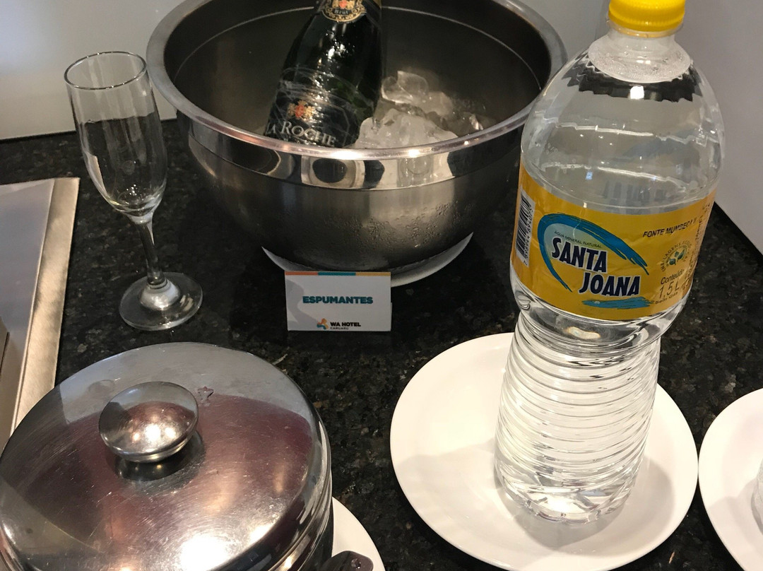 WA Hotel Caruaru主图