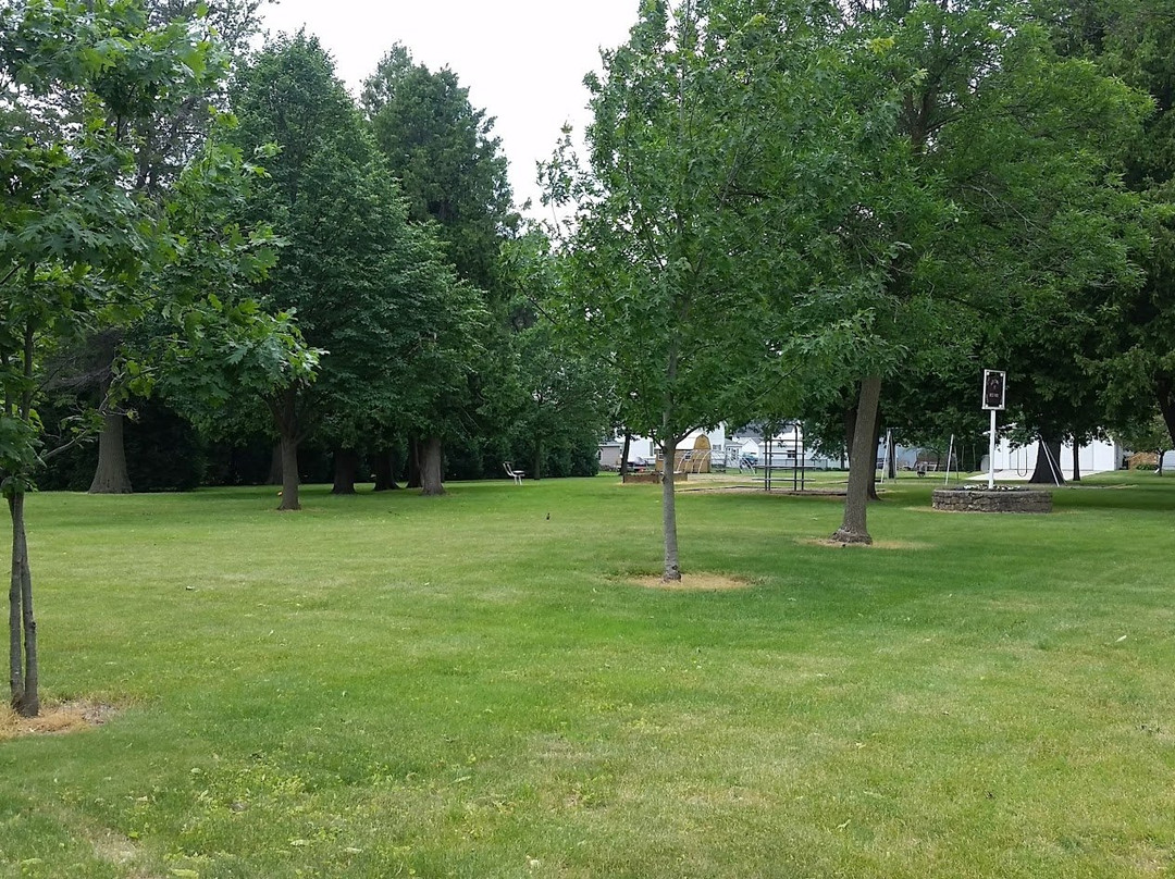 West Park-Dodge Center必去景点