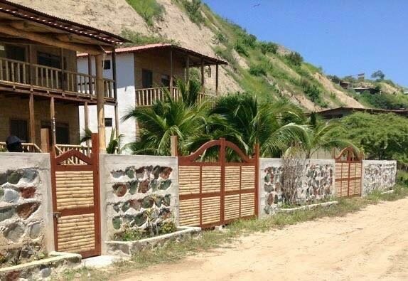 Bungalows Caleta Grau-官方