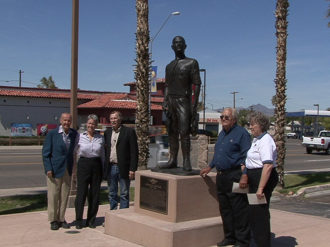 Robert G. Fowler Statue-尤马必去景点