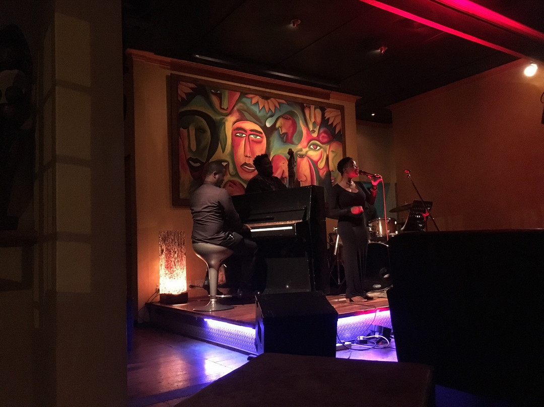 The Jazzy Rainbow-德班必去景点