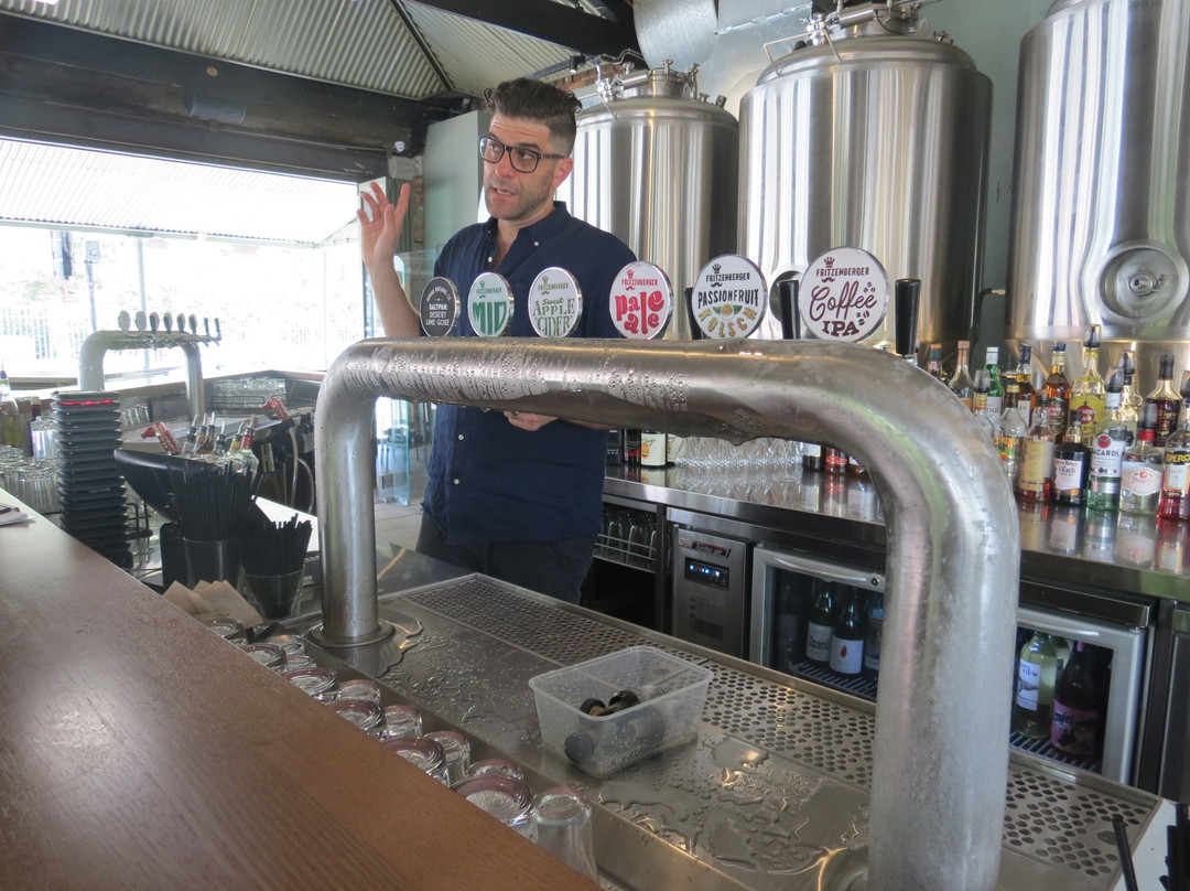 Hops & Brew Craft Brewery Tours景点图片