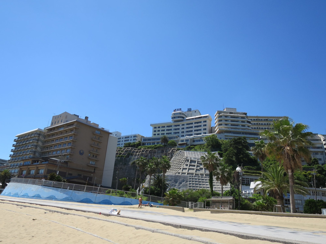 Nishiura Onsen Beach-蒲郡港必去景点