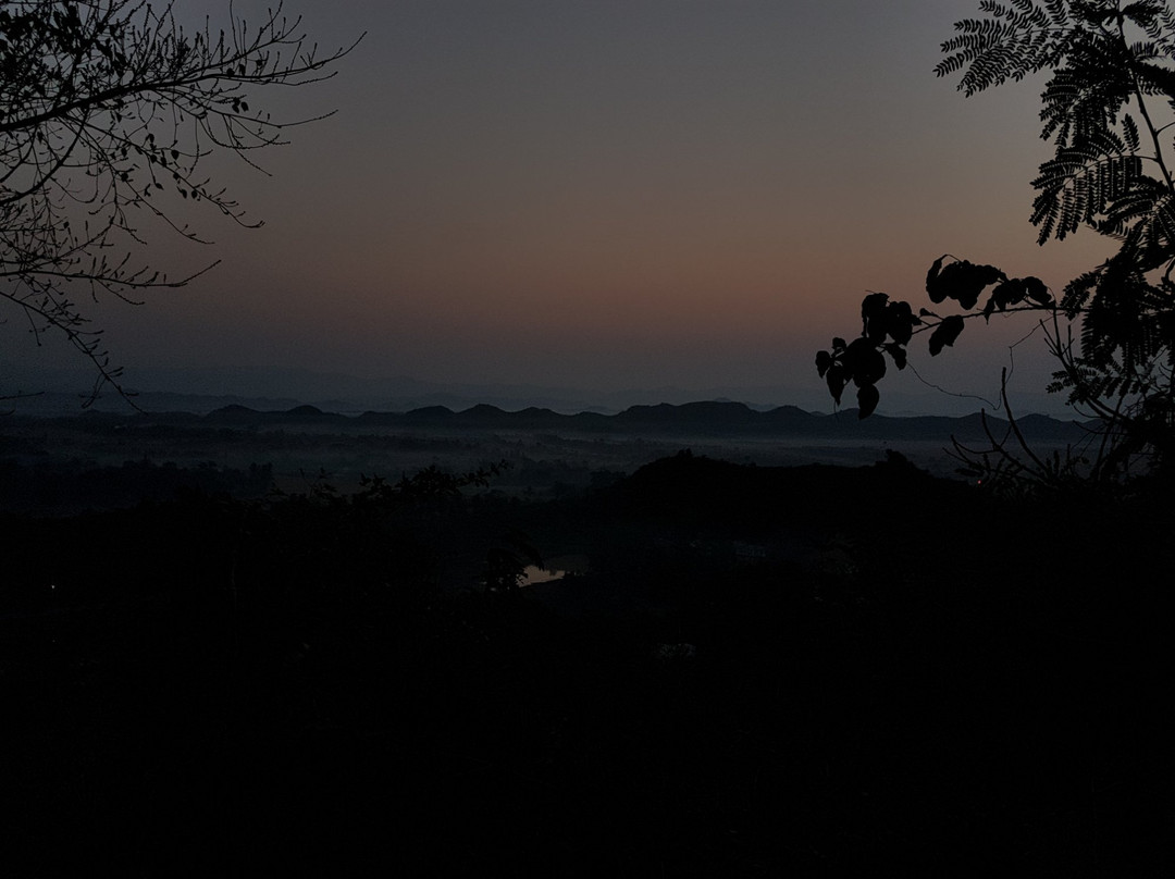 Shwe Taung Pagoda-Mrauk U必去景点