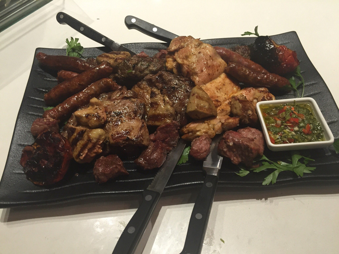 Sde Yo‘av餐馆和美食-Shipudey Tziporah