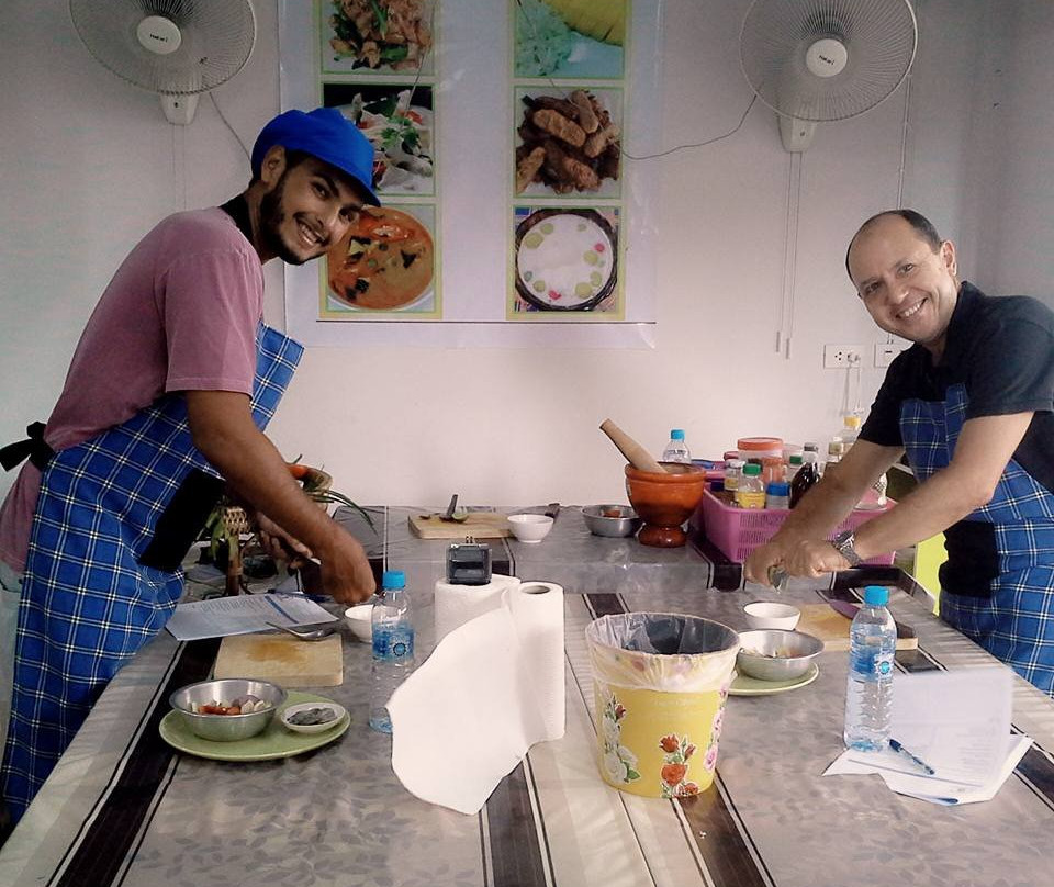 Phuket Easy Thai Cooking-卡塔海滩必去景点