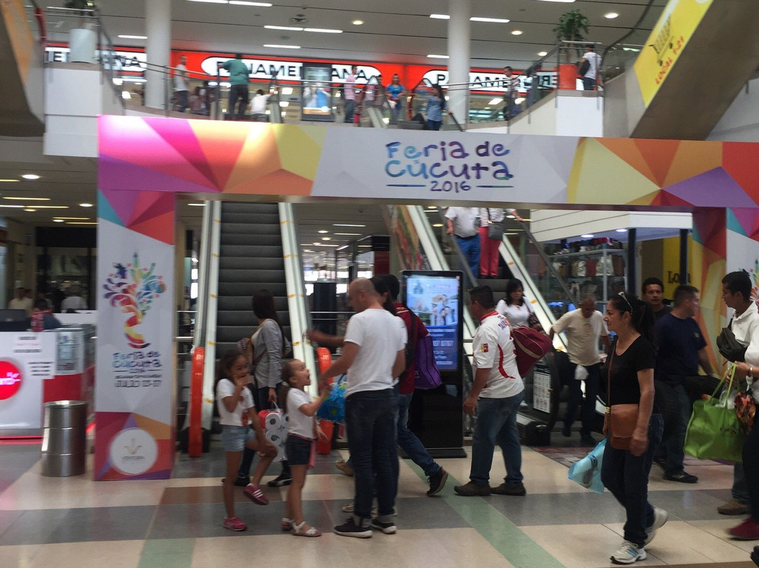 Ventura Plaza-库库塔必去景点