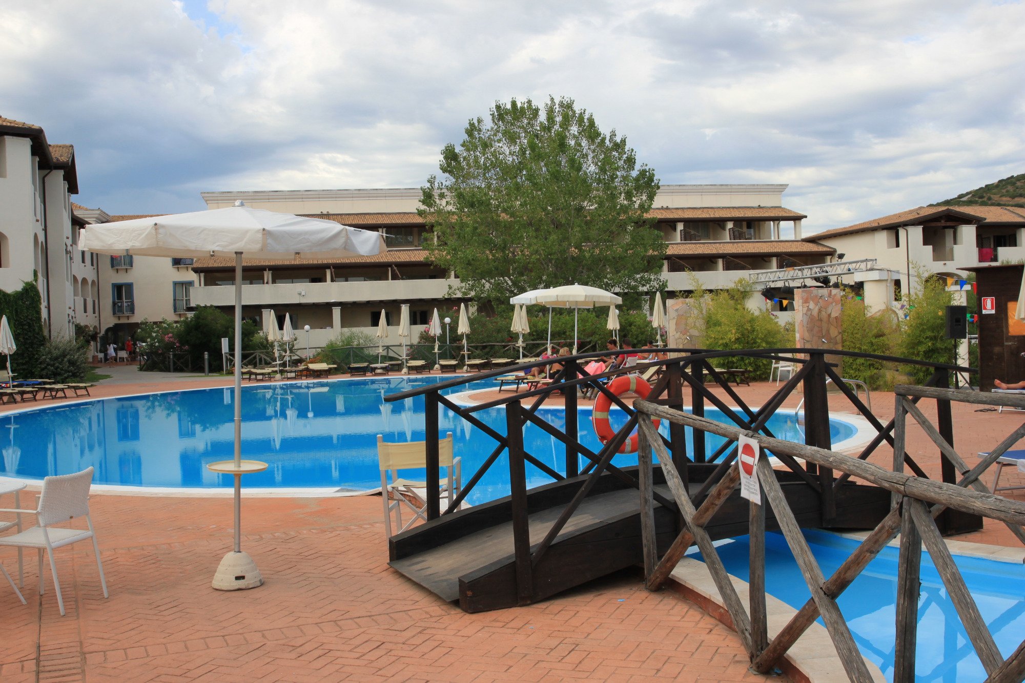 Eden Village Club La Caletta-泳池