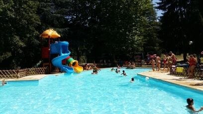 Piscina Leoni景点图片
