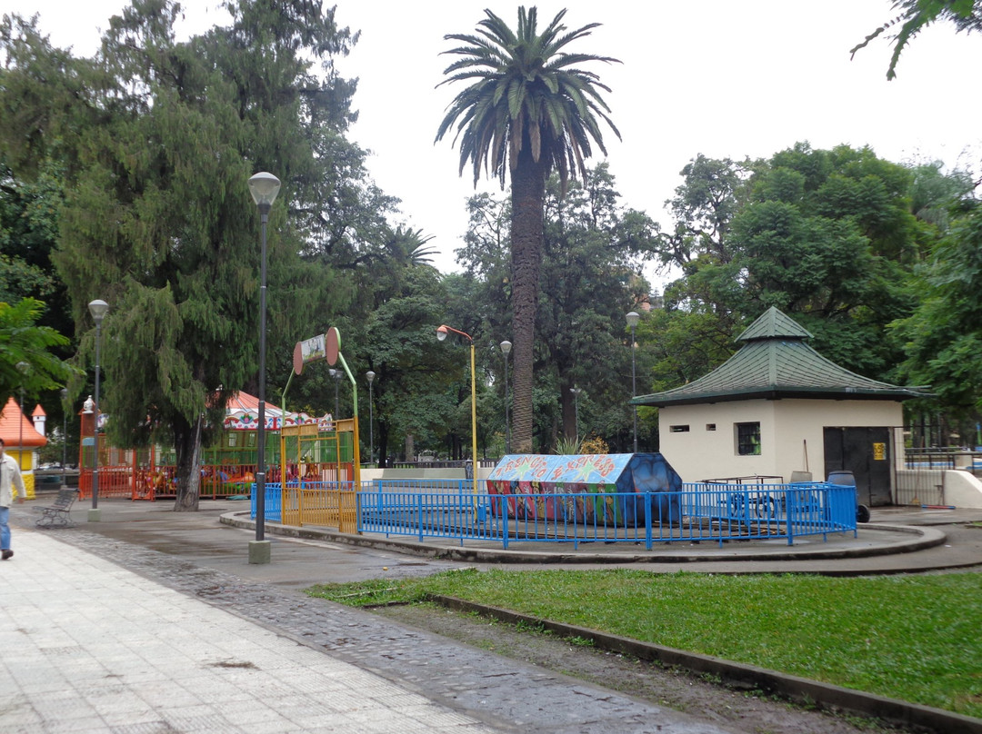 Plaza Justo J. de Urquiza景点图片