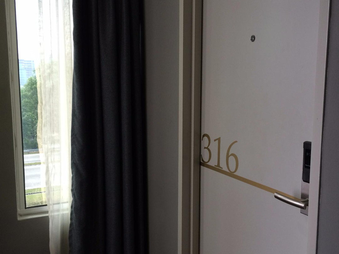 Hazzana Boutique Hotel主图