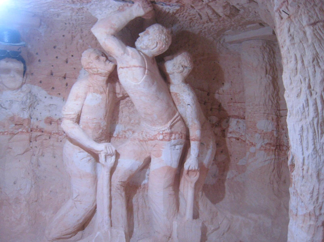 Big Opal - Underground Mine Tour-Lightning Ridge必去景点