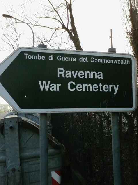 Ravenna War Cemetery景点图片