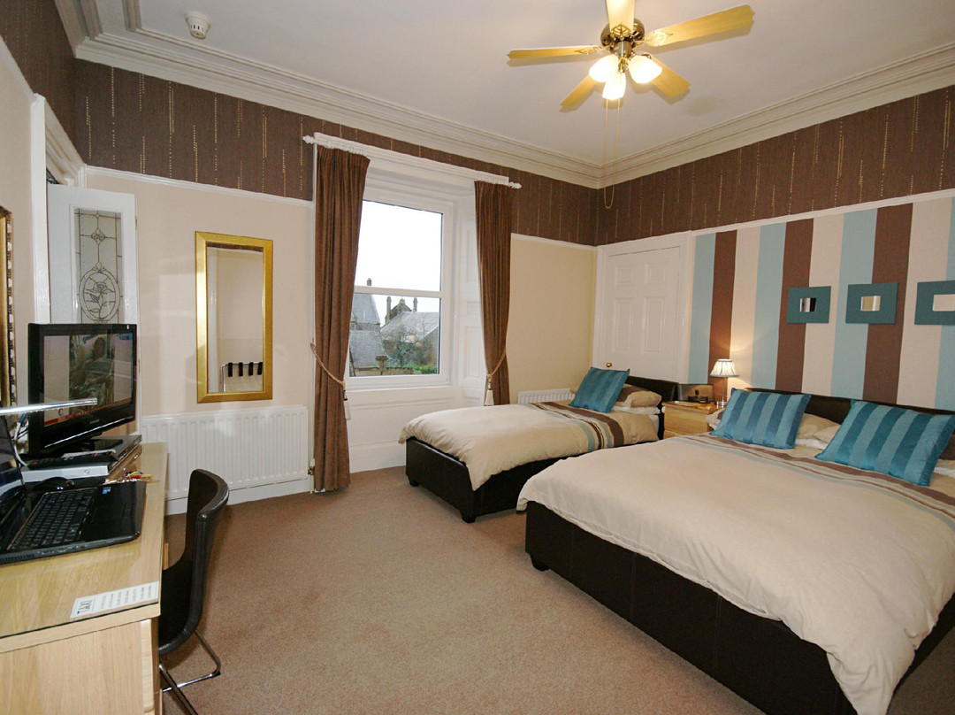 Helensburgh酒店住宿-Sinclair House B&B